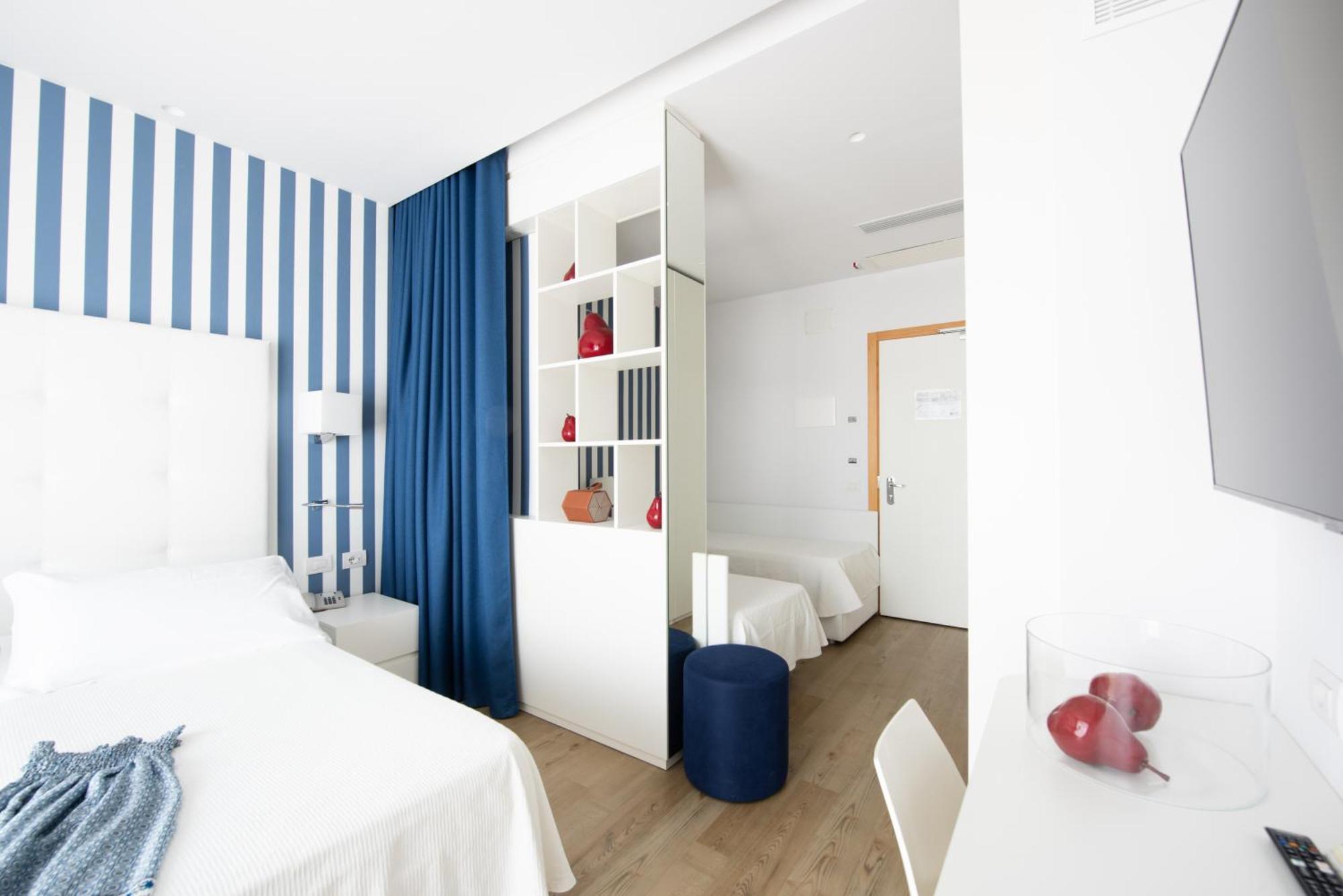 Hotel Fedora ริชชิโอเน ภายนอก รูปภาพ