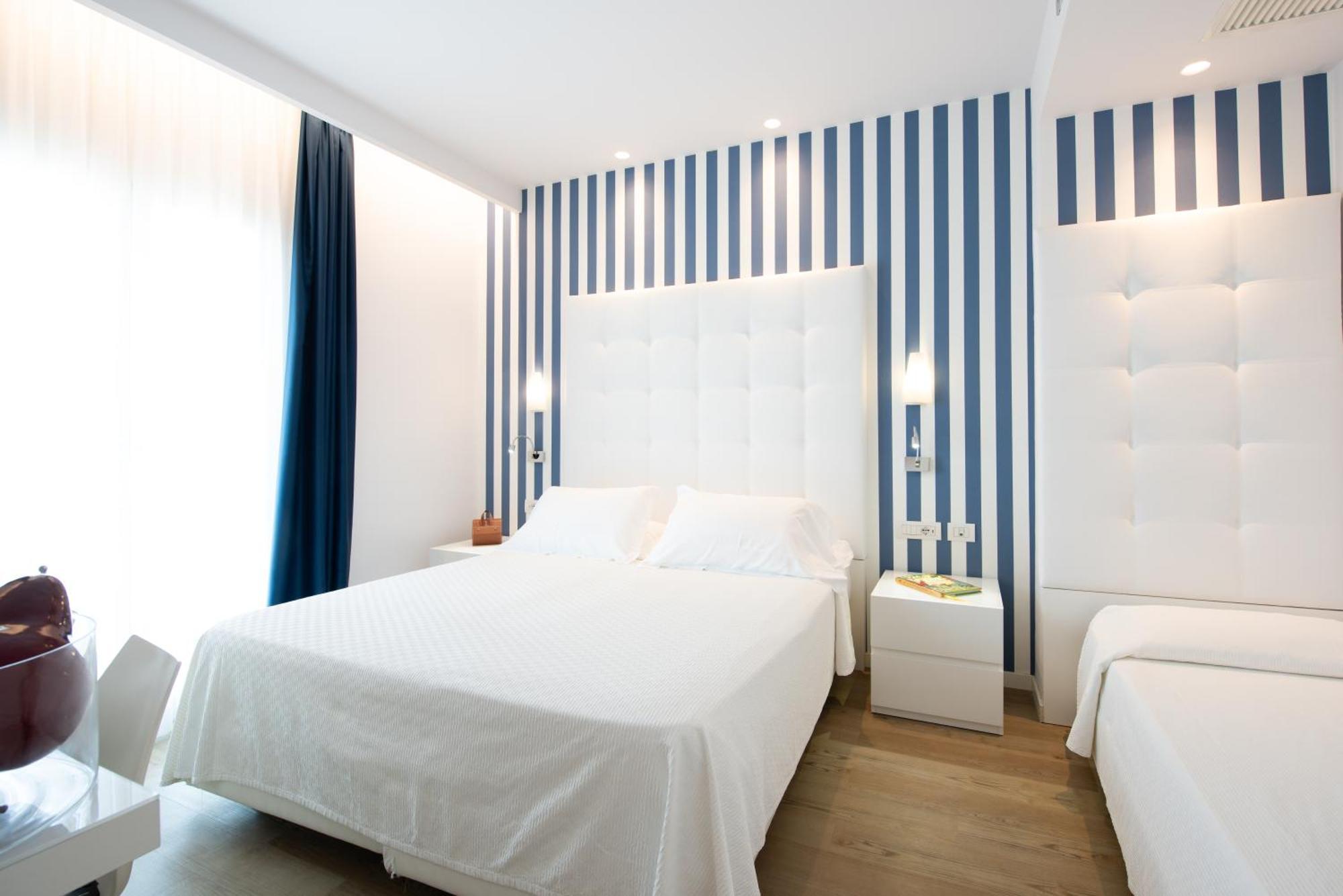 Hotel Fedora ริชชิโอเน ภายนอก รูปภาพ