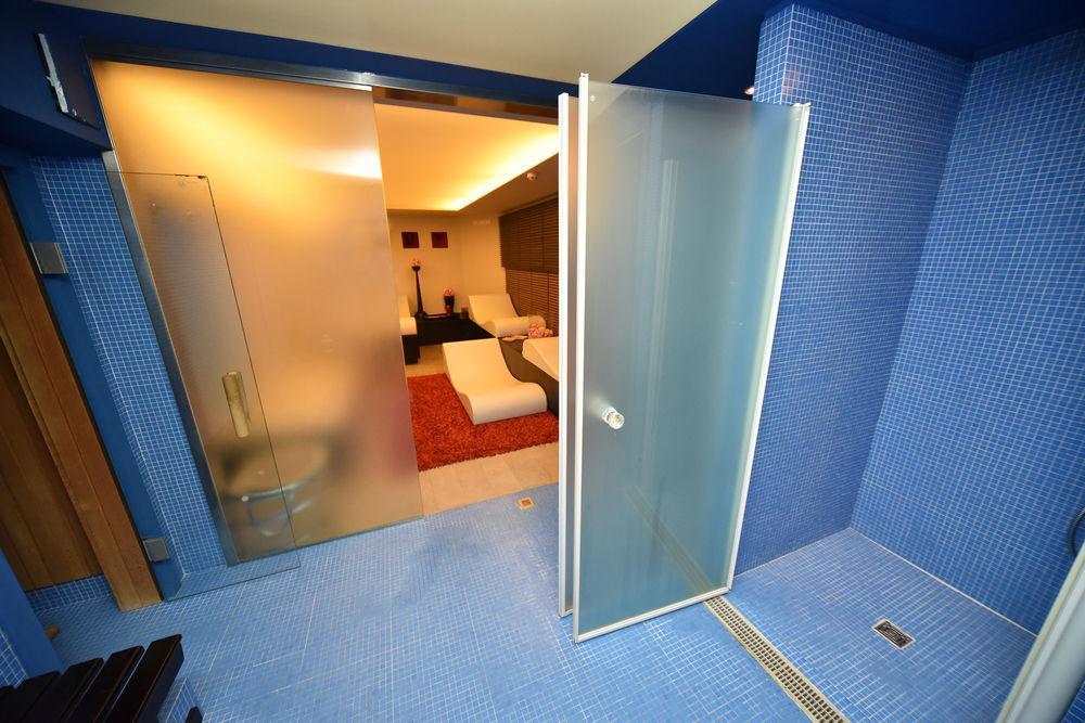 Hotel Fedora ริชชิโอเน ภายนอก รูปภาพ