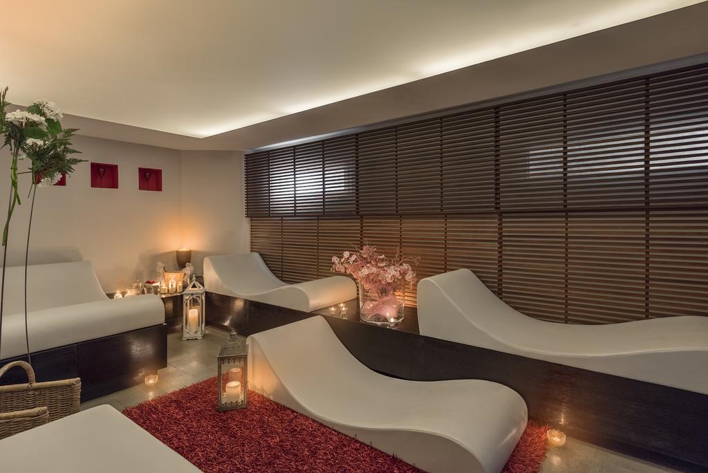 Hotel Fedora ริชชิโอเน ภายนอก รูปภาพ
